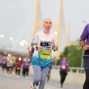 Runner Photo 2725947