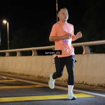 Runner Photo 2725965