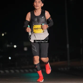 Runner Photo 2725982