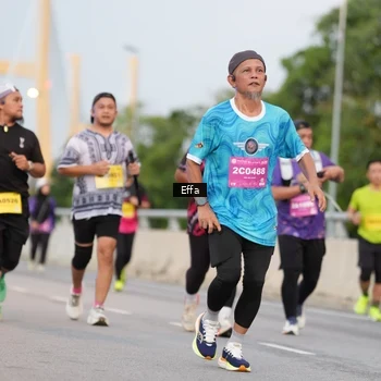 Runner Photo 2726003