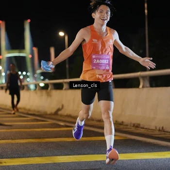 Runner Photo 2726021