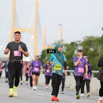 Runner Photo 2726033