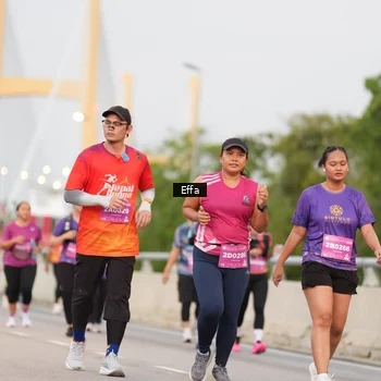 Runner Photo 2726060