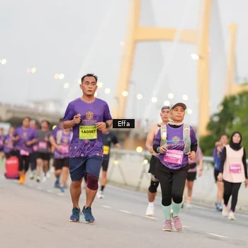 Runner Photo 2726076