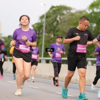 Runner Photo 2726255