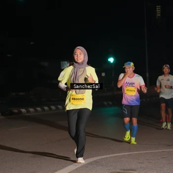 Runner Photo 2726359