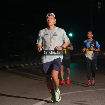 Runner Photo 2726378