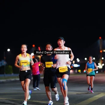 Runner Photo 2726417