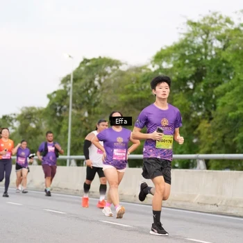 Runner Photo 2726438