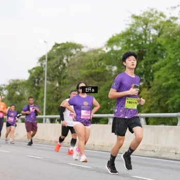 Runner Photo 2726439