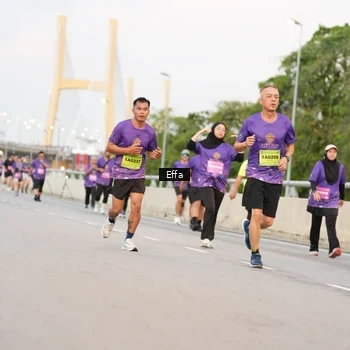 Runner Photo 2726524