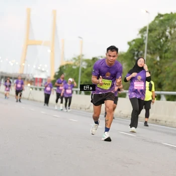 Runner Photo 2726533