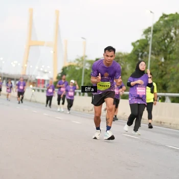Runner Photo 2726537