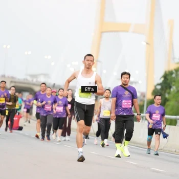 Runner Photo 2726596
