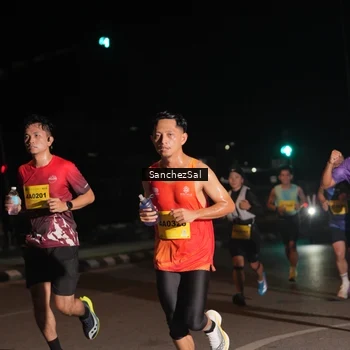 Runner Photo 2726598