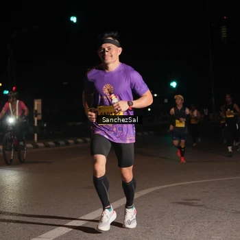 Runner Photo 2726640