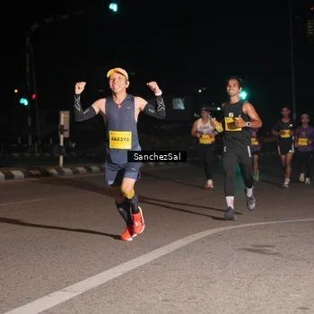 Runner Photo 2726654