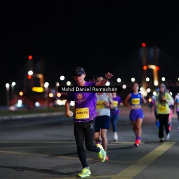 Runner Photo 2726666