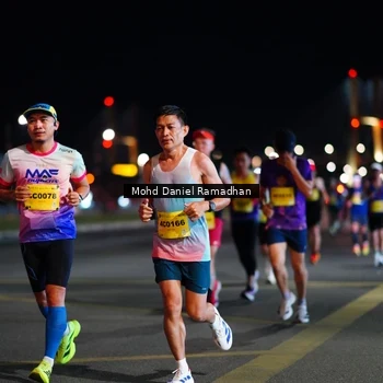 Runner Photo 2726693