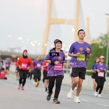 Runner Photo 2726700