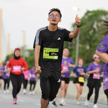 Runner Photo 2726713