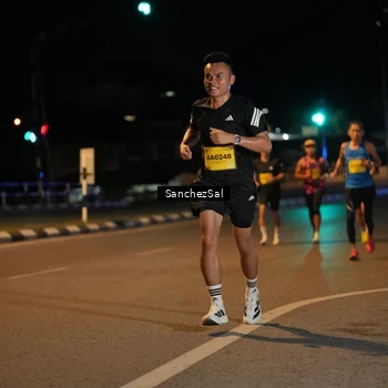 Runner Photo 2726743