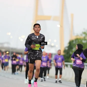 Runner Photo 2726801