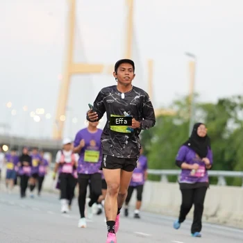 Runner Photo 2726806