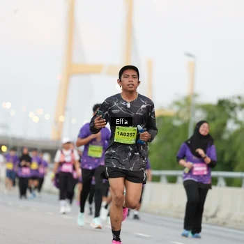 Runner Photo 2726808