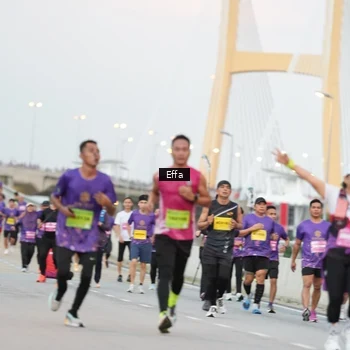 Runner Photo 2726824