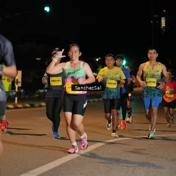 Runner Photo 2726837