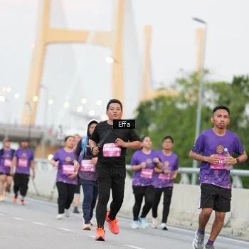Runner Photo 2726856