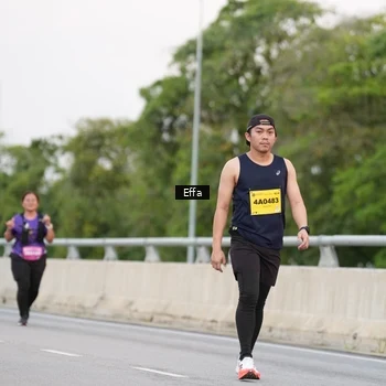 Runner Photo 2726941