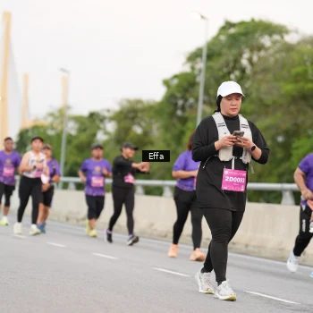Runner Photo 2726990