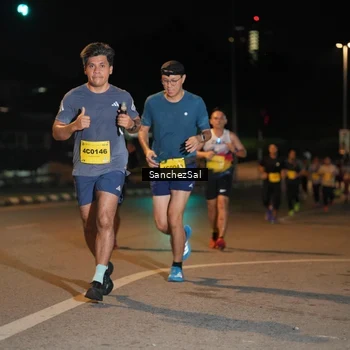 Runner Photo 2726996