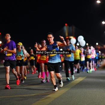 Runner Photo 2727006
