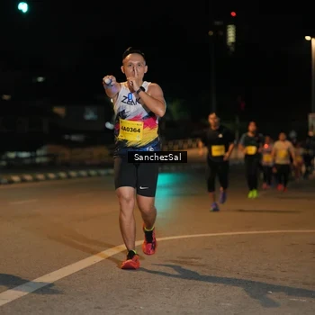 Runner Photo 2727008