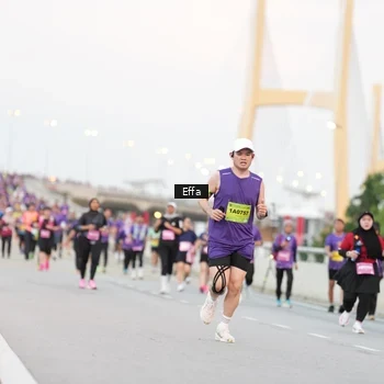 Runner Photo 2727043