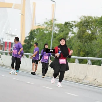 Runner Photo 2727055