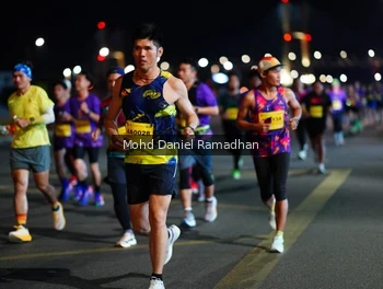Runner Photo 2727079