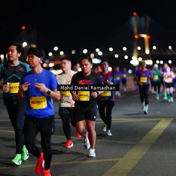 Runner Photo 2727083
