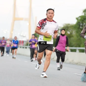 Runner Photo 2727285