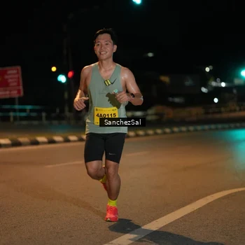 Runner Photo 2727343