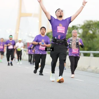 Runner Photo 2727362