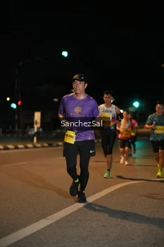 Runner Photo 2727402
