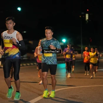 Runner Photo 2727420