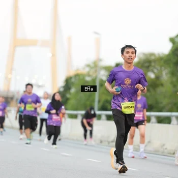Runner Photo 2727421
