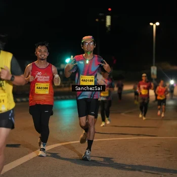 Runner Photo 2727434