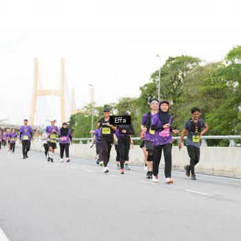 Runner Photo 2727443