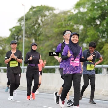 Runner Photo 2727449